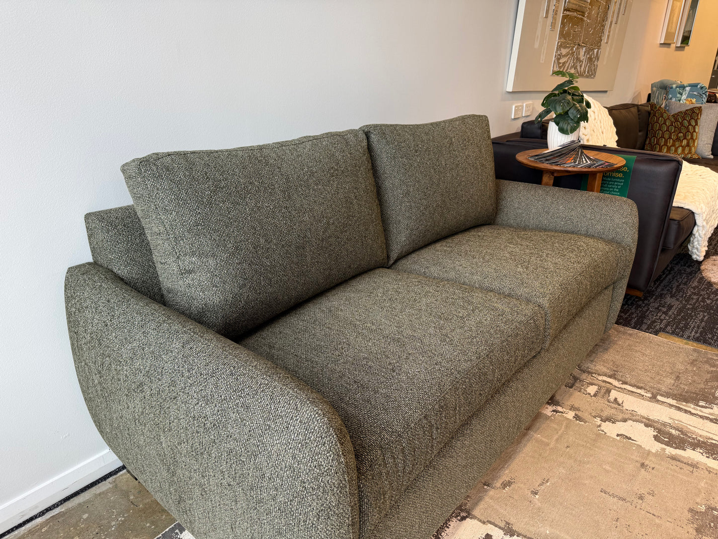 Plateau sofabed with Latex 6 inch mattress (Commercial grade)